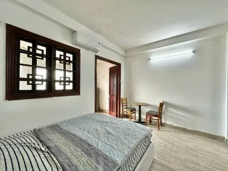 Cho Thuê Căn 1 Phòng Ngủ Tách Bếp - Ban Công Ngay An Khánh Giá Chỉ 4Tr8
