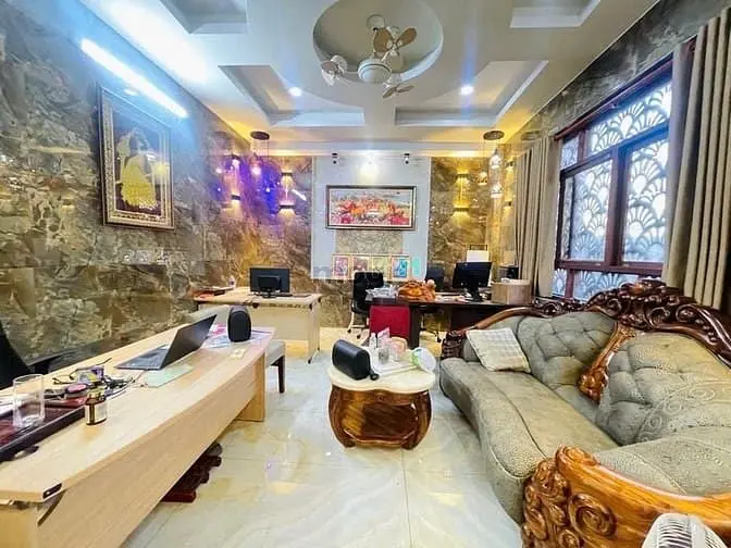 Gấp Nhà 5Lầu Có Hầm T.máy Ngang 18M 450M2 Hẻm 10M Kha Vạn Cân 33.5 Tỷ