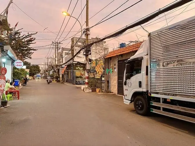 Nhà Phố 3Lầu Hẻm 8M Tô Ngọc Vân Ngang 5.3M 132M2 Ở Ngay Tặng Nt 12 Tỷ