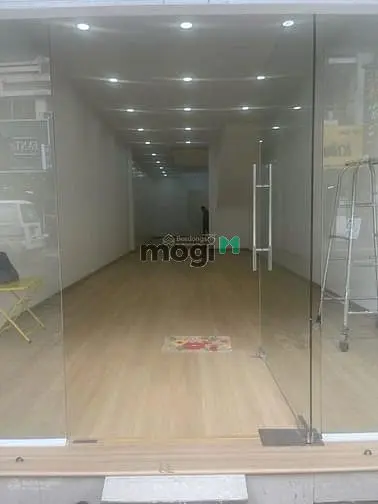 Cho Thuê Nhà Mặt Tiền Nguyễn Hữu Cầu P.tân Định Quận 1