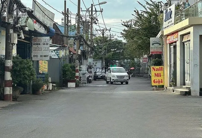 Nhà Phố 3Lầu Hẻm 8M Tô Ngọc Vân Ngang 5.3M 132M2 Ở Ngay Tặng Nt 12 Tỷ