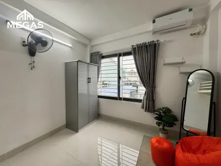 Cho Thuê Phòng Giá Rẻ - Full Nội Thất Mới Xây Ngay Tô Ký - Cvpm Quang Trung