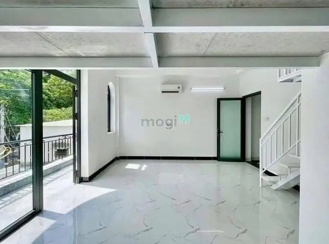 🏡Ban Công Mới Xây Ngay Cvpm - Tô Ký - Full Nt Rộng 35M2 - Gác Cao