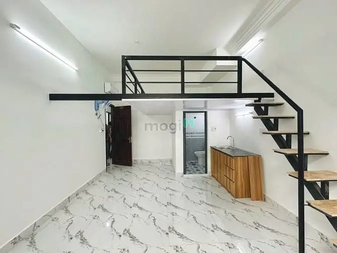 Căn Hộ Dạng Có Gác Sẵn Nội Thất _ Khu Vực Ngã Tư Hàng Xanh
