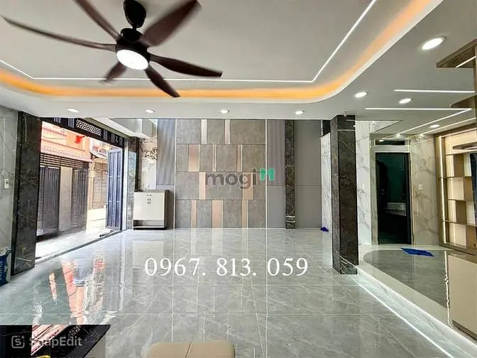 Nhà Có Thang Máy Đường Thông, Bên Công Viên, Dt:7X9M, Lửng, 3 Lầu, 4Pn