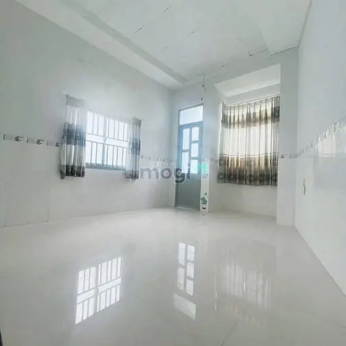 🏡 Nhà 3 Tầng _ Khu Vip Bến Vân Đồn Q.4,Dt61M²,2 Tỷ 140,Ntdd,Shr,1T1L