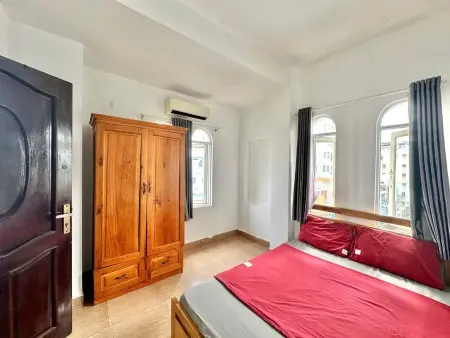 Phòng Đẹp Cửa Sổ Trời Full Nt Ngay Lotte Nguyễn Oanh