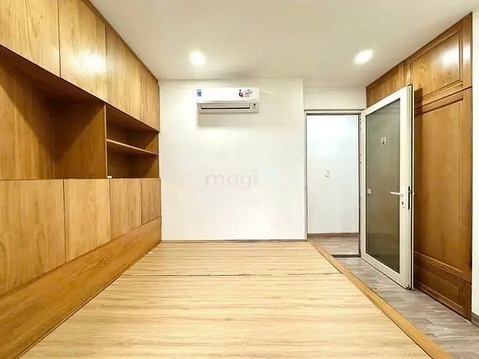 Bán Nhà Chính Chủ Hxh Huỳnh Văn Bánh, Phú Nhuận 28M2 Giá 2Tỷ750 Sổ Sẵn