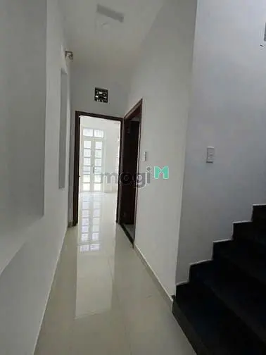 Bán Gấp Nhà Đẹp Mt Cao Thắng,Q3 43M2 Giá 1.55T Sổ Sẵn Hẻm Xe Hơi 4M