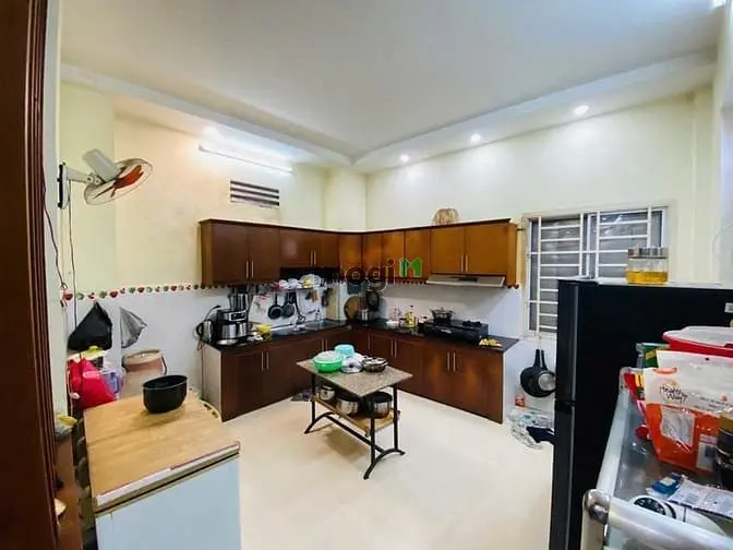 Bán Nhà 1 Trệt 1 Lầu Mặt Tiền Đường 61, Phước Long B, Quận 9