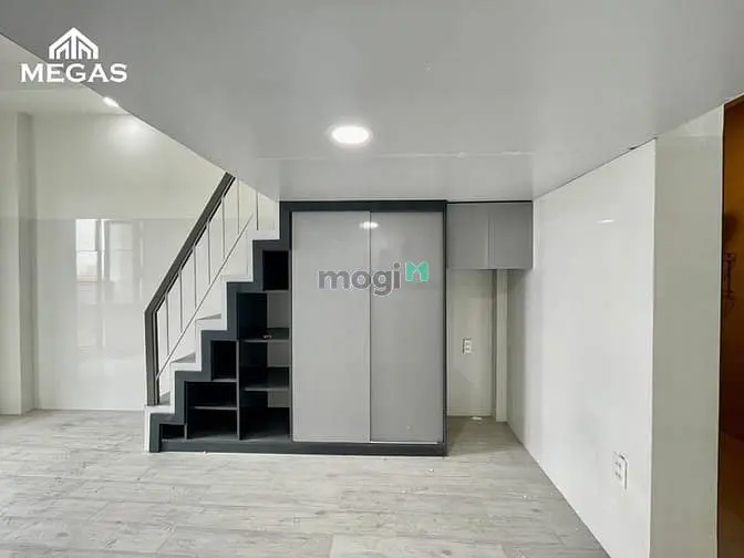 Căn Hộ Dạng Duplex Sẵn Nội Thất _ Ngay Cầu Thị Nghè Quận 1