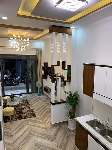 Bán Gấp Nhà Hẻm Oto Lê Hồng Phong, Q10. Giá 2830 Triệu,2Phòng, Full Nt