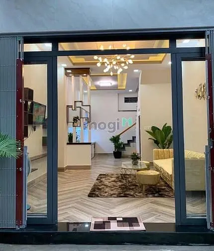 Bán Gấp Nhà Hẻm Oto Lê Hồng Phong, Q10. Giá 2830 Triệu,2Phòng, Full Nt