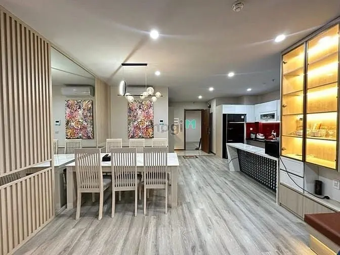 Bán Căn 2Pn 96M2 View Hồ Bơi - Tầng Thấp Tại Hà Đô Q10 Giá:2 Tỷ 520 Tr