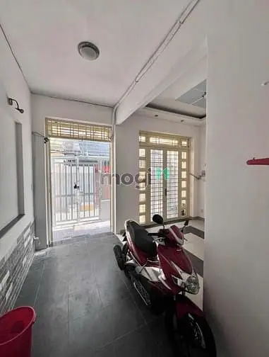 Bán Gấp Nhà Cmt8 Quận3 Gần Công Viên Lê Thị Riêng – 50M², Giá 3 Tỷ 6