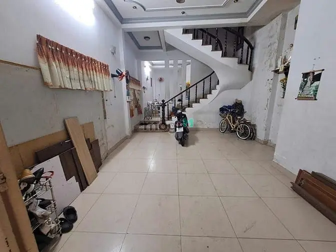 Nhà Ngay Ngã Tư Bảy Hiền - Lý Thường Kiệt - Chợ Vải - Tân Bình