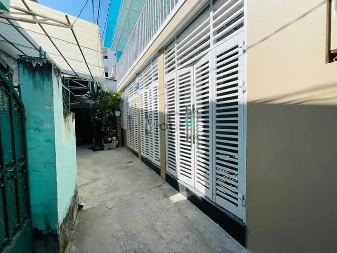 P. Linh Tây, Chợ Thủ Đức, Chdv 4 Phòng 50.3M2 2 Tầng Chỉ 3.99 Tỷ .