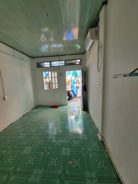 Phòng Trọ Có Máy Lạnh, Có Toilet Riêng, Có Khu Để Xe Riêng, Tự Do Giờ Giấc, An Ninh, Yên Tĩnh.