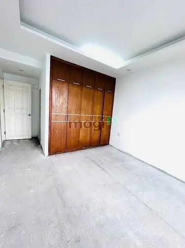 - Bán Gấp Căn Hộ Chung Cư Khải Hoàn Apartment, Quận 11 + Dt:123M2 Shr