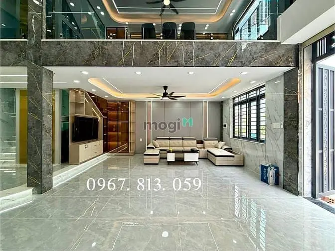 Nhà Có Thang Máy Đường Thông, Bên Công Viên, Dt:7X9M, Lửng, 3 Lầu, 4Pn