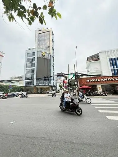 Cho Thuê Tòa Nhà Góc 2Mt Cmt8 - Ngô Thời Nhiệm - 10 Tầng Trung Tâm Q.3