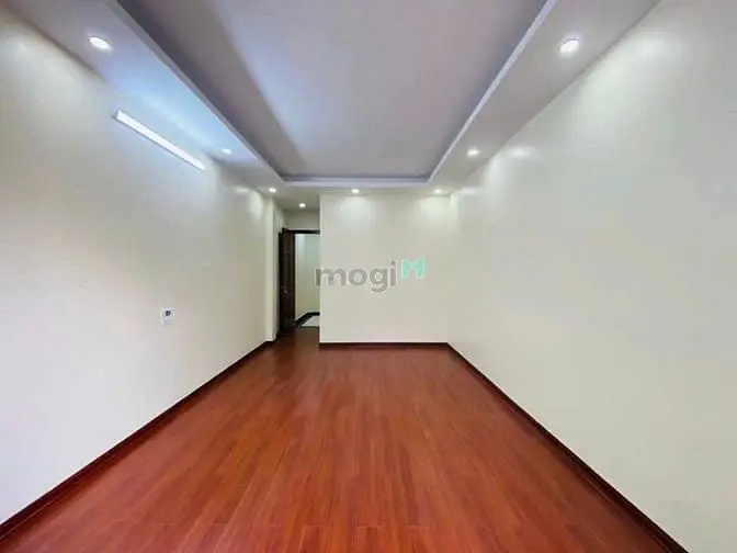 Cọc Ngay Nhà Đẹp Giá Tốt Hẻm Lý Thường Kiệt, P.14 Q.10 2,150Tr 4X14M