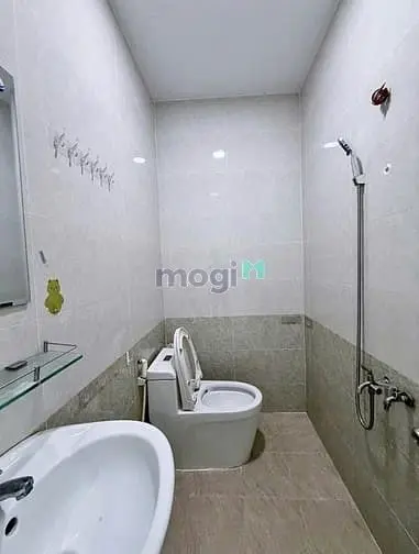 Nhà Hẻm Hòa Hảo - Quận 10 - 2Pn 45M² – Chỉ 2.2 Tỷ -Khu Dân Trí Cao