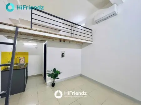 Phòng Trọ Giá Rẻ _ Có Máy Lạnh Tủ Đồ _ Ngay Bốn Xã _ Dọn Ở Ngay