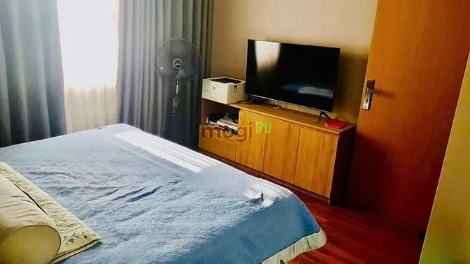 Satra Eximland, Phan Đăng Lưu, Phú Nhuận: 90M2, 2Pn, 2Wc, 16Tr5/Th, Nt