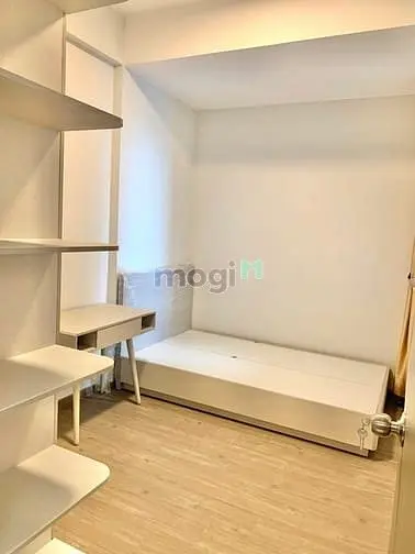 Bán Gấp Căn 59M2 - Giá 890 Triệu (102%) + Tầng Đẹp + Sổ Hồng Sẵn =>