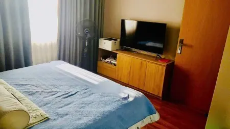 Satra Eximland, Phan Đăng Lưu, Phú Nhuận: 90M2, 2Pn, 2Wc, 16Tr5/Th, Nt