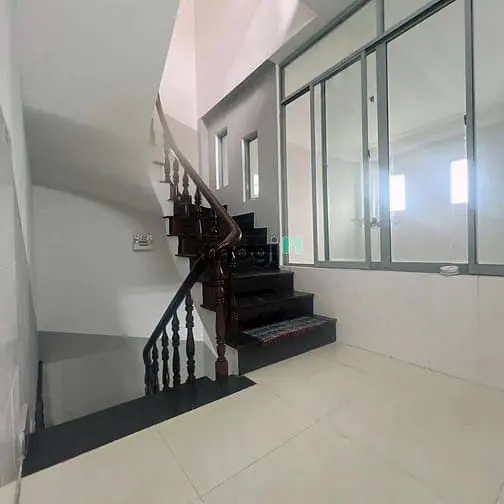 🏡 Nhà 3 Tầng _ Khu Vip Bến Vân Đồn Q.4,Dt61M²,2 Tỷ 140,Ntdd,Shr,1T1L