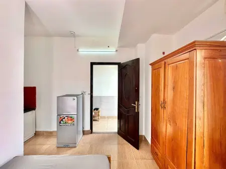 Phòng Đẹp Cửa Sổ Trời Full Nt Ngay Lotte Nguyễn Oanh