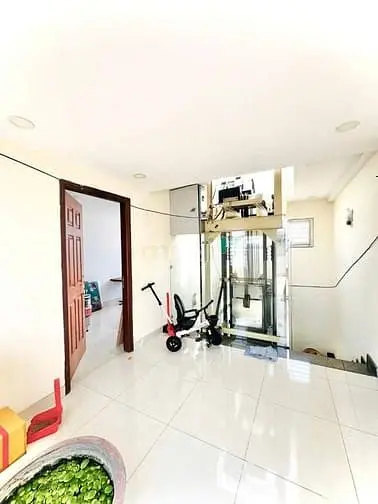 Bán Nhà Đẹp Chính Chủ Hxh Cầm Bá Thước, Phú Nhuận 31M2 Giá 1T4 Sổ Sẵn