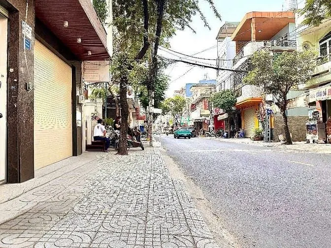 Mặt Tiền Nguyễn Hồng Đào - Nhà Xây Chuẩn Kỹ Sư - Bảy Hiền