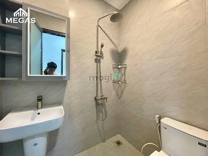 Căn Hộ Dạng Duplex Sẵn Nội Thất _ Ngay Cầu Thị Nghè Quận 1