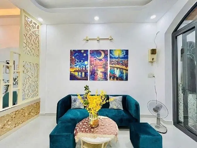 Đường Duy Tân - Phú Nhuận Gần Ngã Tư Phú Nhuận – Giá 2Ty9 - 3 Tầng