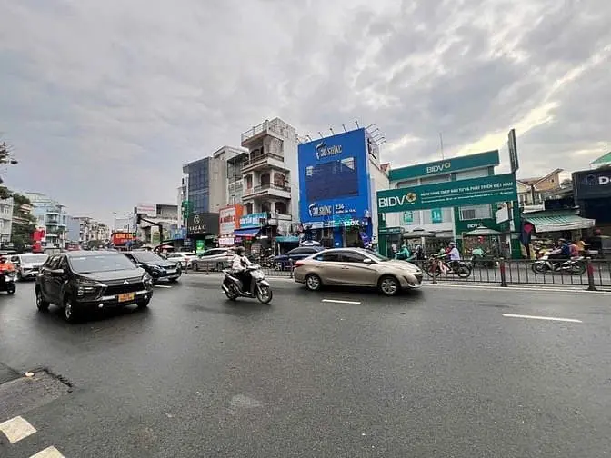 Mặt Bằng Hiếm Dương Bá Trạc - Mt 11M, Dt Hơn 1500M2, Ngay Đoạn Mở Lươn