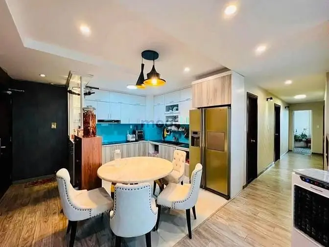 Bán Căn Hộ Cao Ốc Thịnh Vượng,Q2,Dt:122M² - 4Pn, 3Wcgiá Chỉ: 2 Tỷ 075