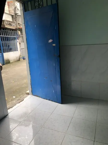 Cho Thuê Phòng Mặt Tiền Đường Hẻm Cụt - Gần Trường Đhgtvt