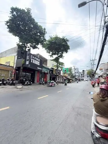 Nhà Mặt Tiền Đường D5, Bình Thạnh - Ngang 8M– Giá Rẻ 5X, Trệt Lầu