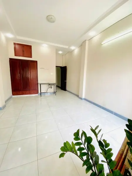 Phòng Ban Công Full Nội Thất - Cv Phần Mềm Quang Trung Quận 12