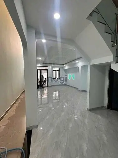 Bán Nhà Hoàng Hoa Thám, Bình Thạnh – Gần Chợ Cây Quéo –2 Tầng Giá 2Ty2