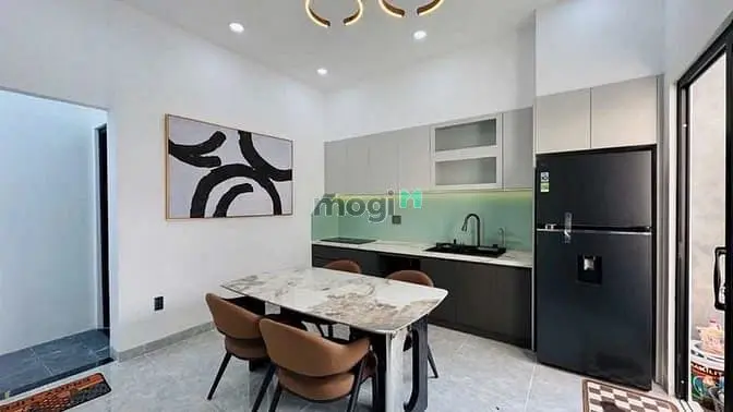 Nhà Mới Tặng Full Nội Thất - 66M2- Nhà 2 Tầng Có Phòng Dưới Trệt Shr