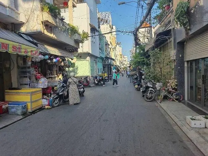 Khu Vip - Hàng Hiếm Có 102 - Khu K300 Hoàng Hoa Thám - Kinh Doanh Đỉnh