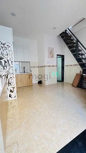 Nhà Nhỏ Xinh Quận 7 - Dtsd 36M - 2Pn - Gần Hẻm Xe Hơi - Nhỉnh 2 Tỷ