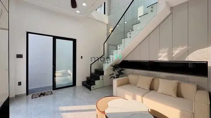 Nhà Mới Tặng Full Nội Thất - 66M2- Nhà 2 Tầng Có Phòng Dưới Trệt Shr