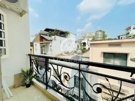 Phòng Ban Công Gần 30M2 - Lê Văn Sỹ, Thuận Tiện Di Chuyển Sang Q1, Bình Thạnh, Phú Nhuận, Sân Bay