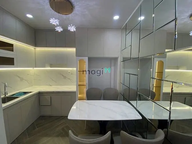 Bán Gấp Nhà Mới 2Tỷ640 Hxh – Tiện Lợi Duy Chuyển. Hàn Hải Nguyên Q11.