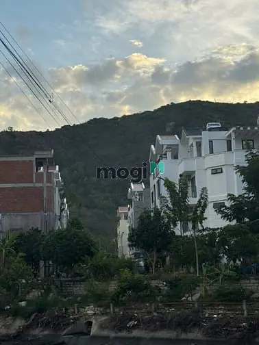 Bán Nhà Hot Nhất Hòn Xện-Dt86M2-2Pn-Ôtô Tận Nơi -Vĩnh Hoà -Nt -Chỉ 3T2